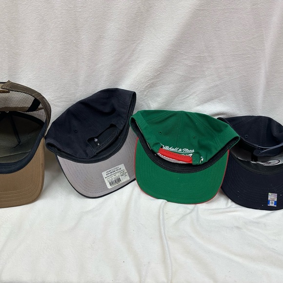 9 Adjustable SnapBack hat bundle - Picture 2 of 5
